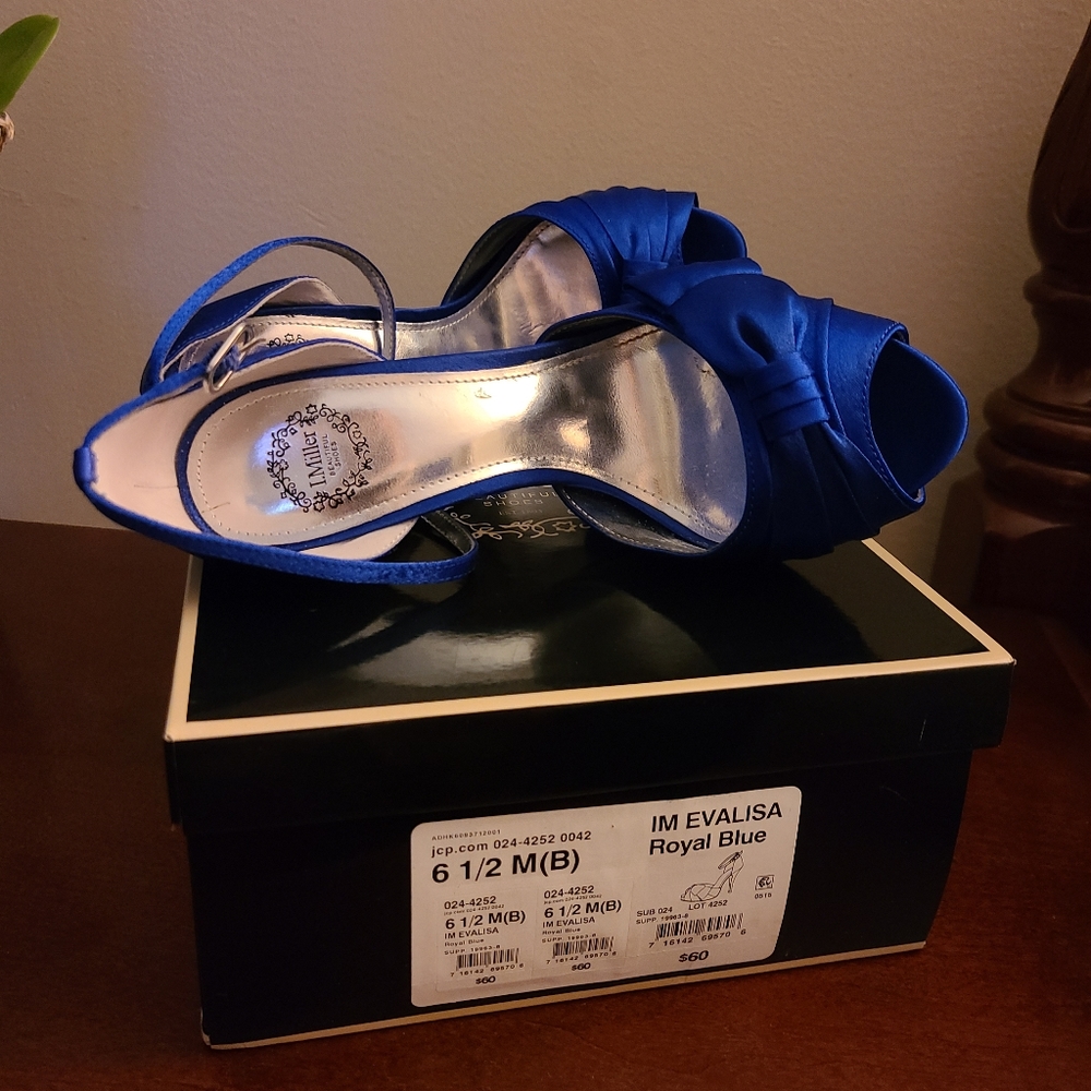 High heels pumps